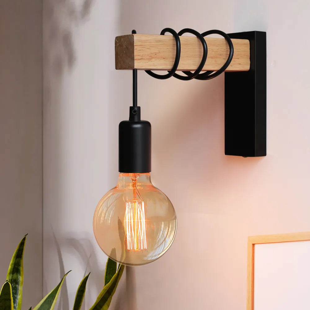 Twistiq | Elegant og Minimalistisk Væglampe i Træ