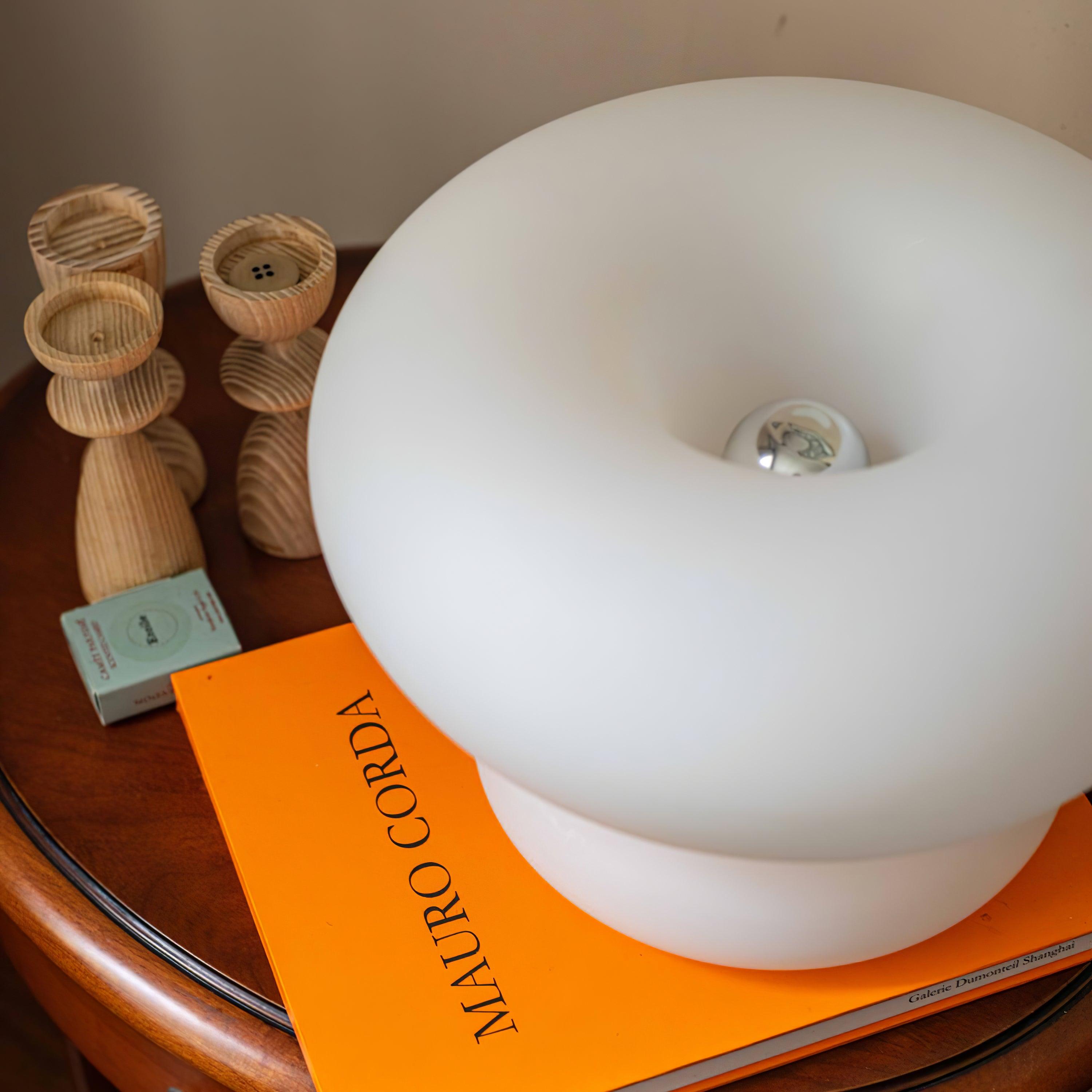 GlowNut | Donut-Formet Bordlampe!