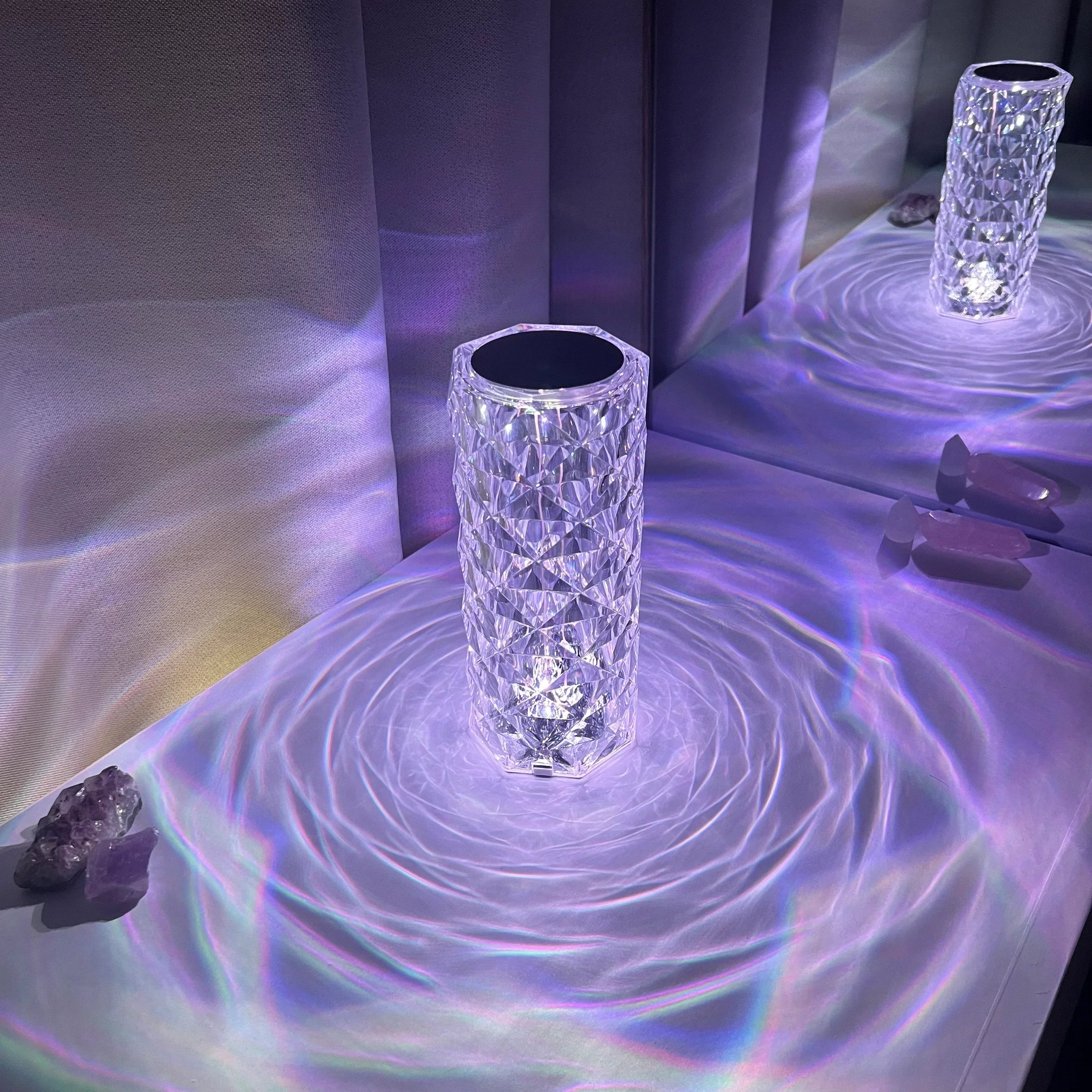 GlowPrism | Strålende Krystallys Lampe!