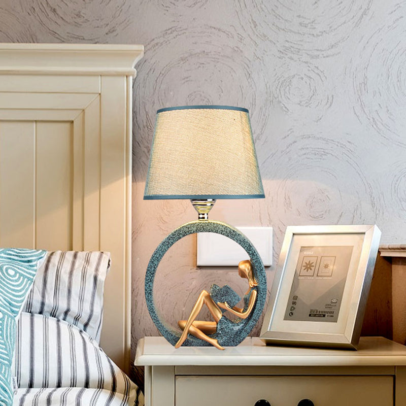 LumiArte | Kunstnerisk Figur Bordlampe!