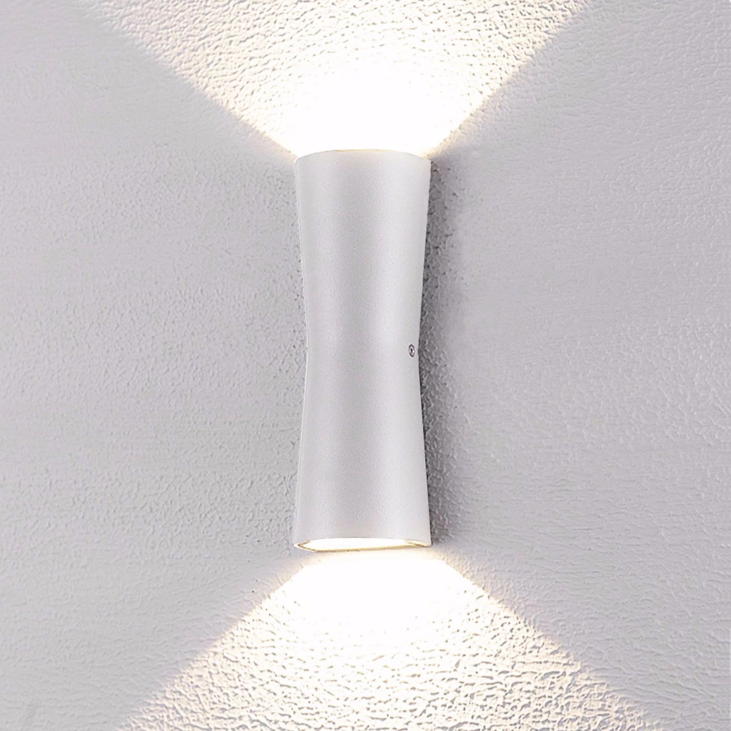 LumiCraft | Elegant Lampe til Indendørs og Udendørs Brug