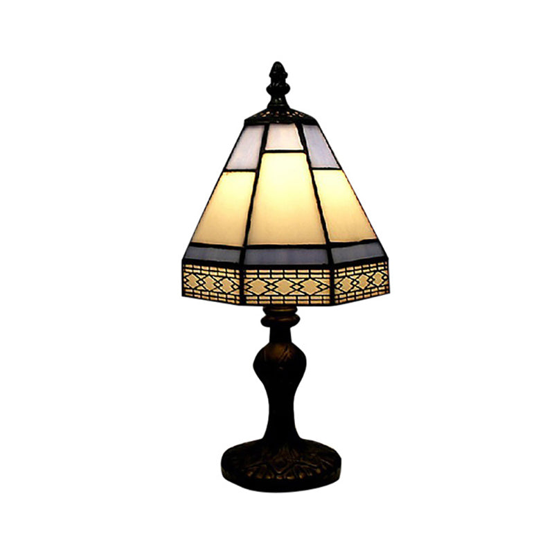 SereniGlow | Elegant Tiffany Bordlampe 🕊✨