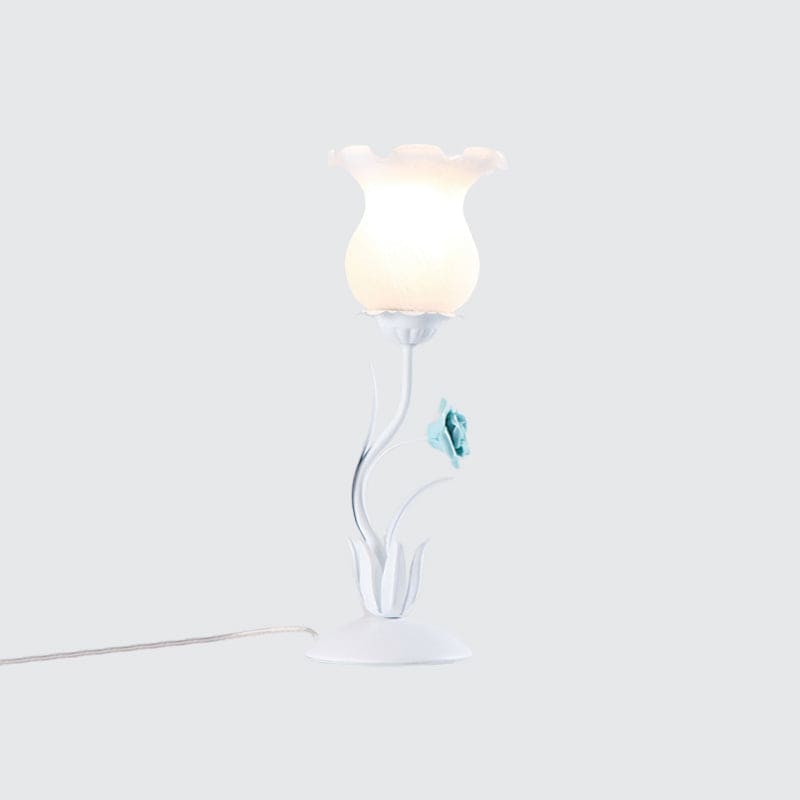 BlomstraGlow | Elegant Blomsterbordlampe!