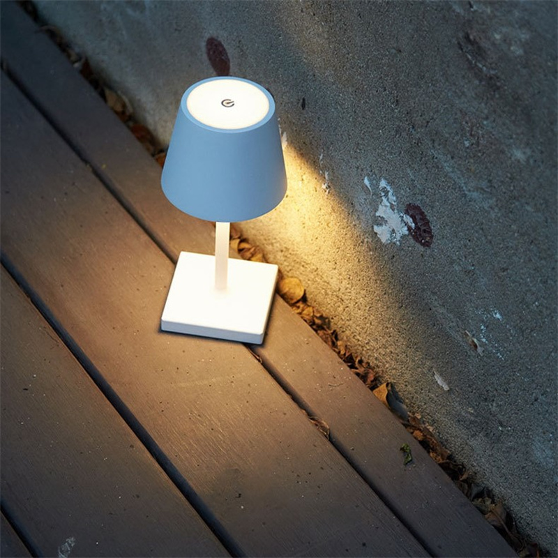 LumiÉlan | Stilfuld Trådløs Bordlampe!