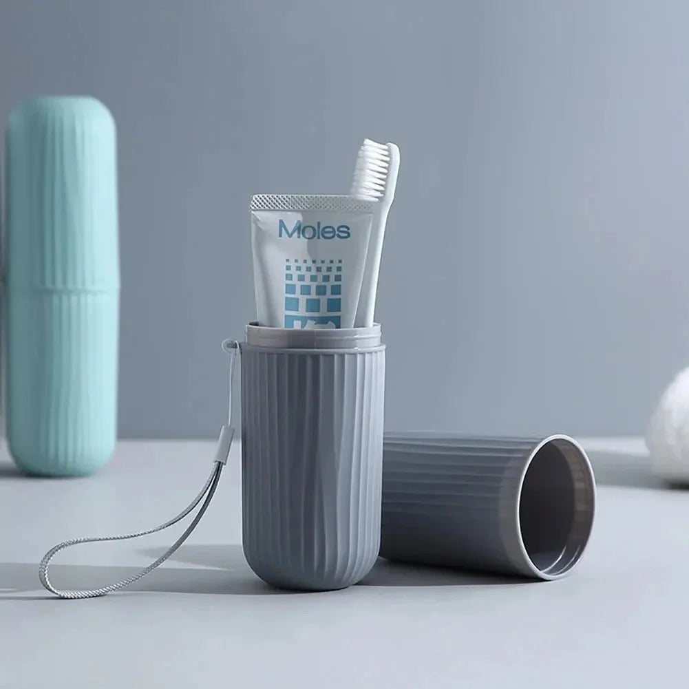 TravelBrush - Bærbar Tandbørste Etui!