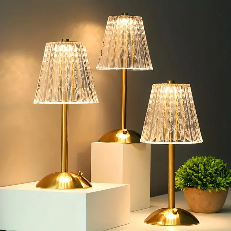 CrystalLuxe  | Moderne og Luksuskrystal Bordlampe!
