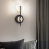 Briglo | Elegant Væglampe med Stilfuldt Design