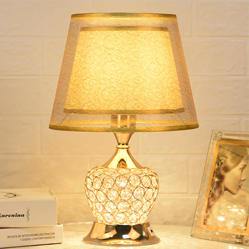 LumiGlow | Eksklusiv Gylden Bordlampe!
