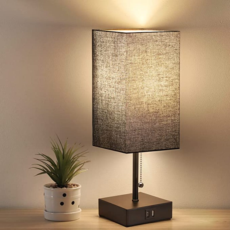 LumiCozy | Bordlampe med Dobbelt USB-Port!