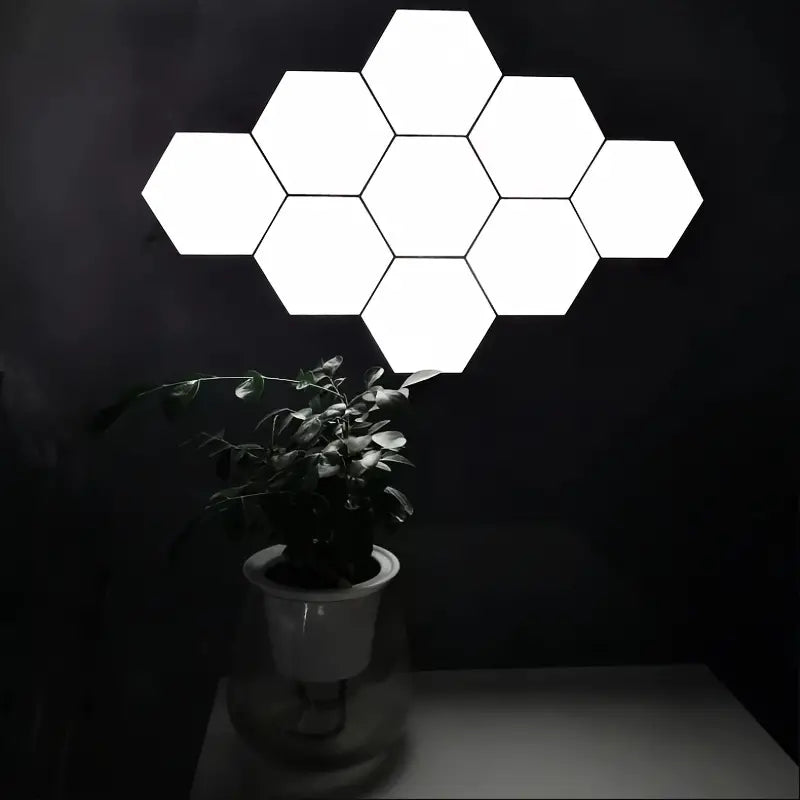Brillora | Elegant & Innovativ Sekskantet LED Væglampe