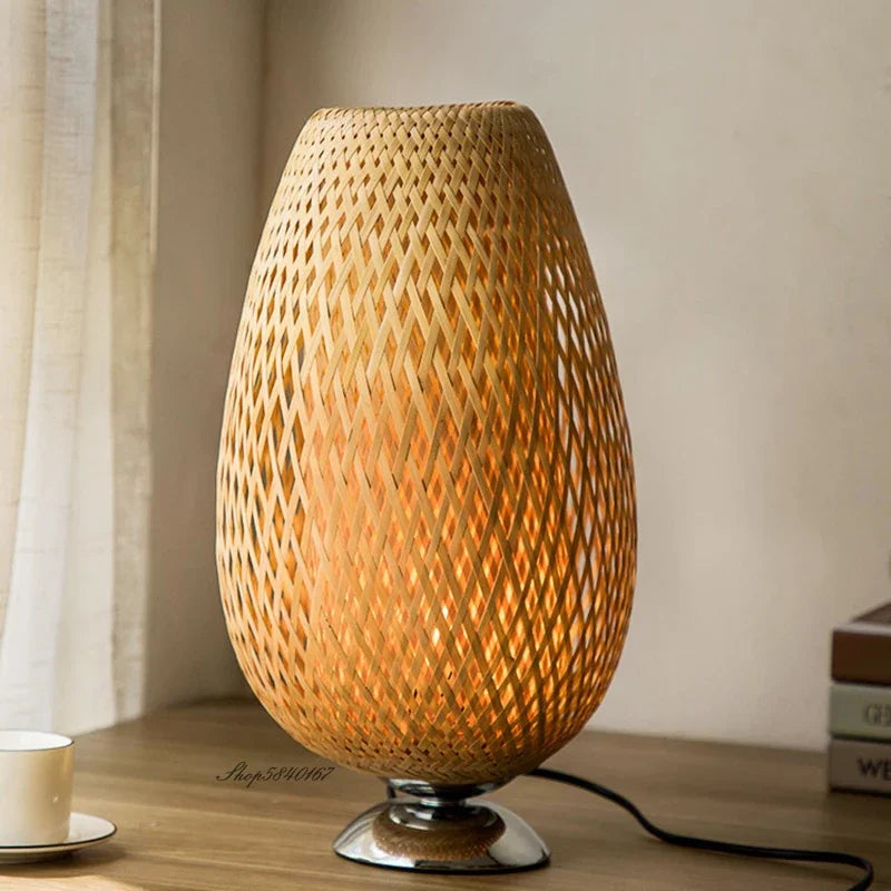 BambuLys | Naturlig Bambus Vævet Lampe!