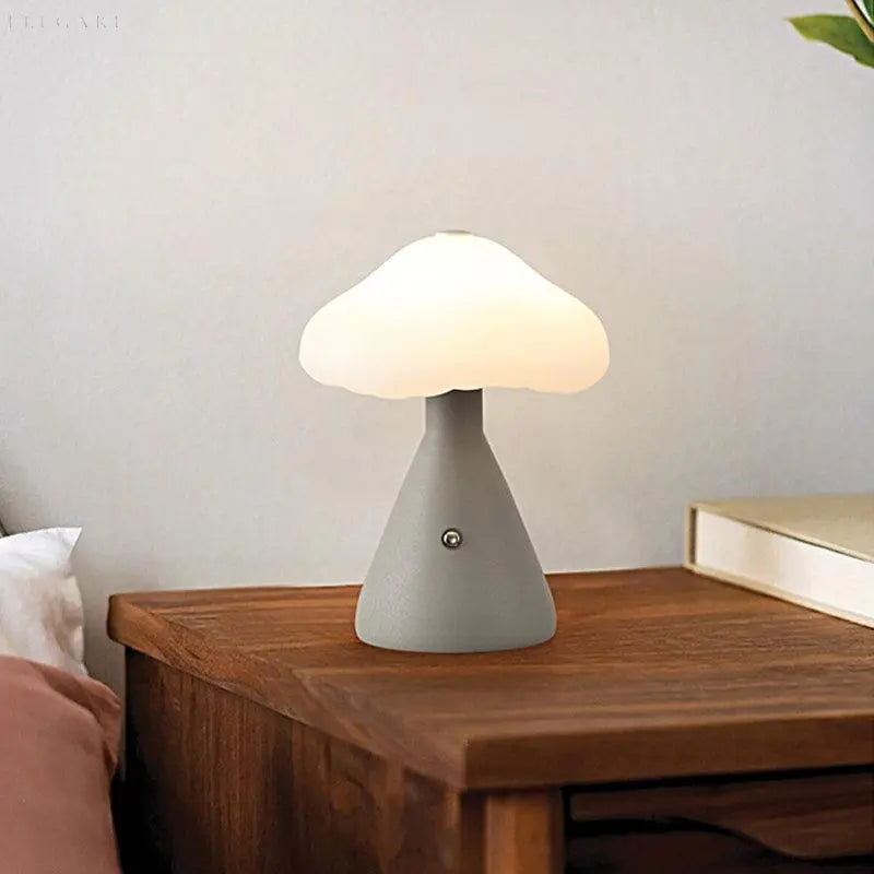 GlowShroom | Genopladelig Trådløs Bordlampe til Hjemmet!