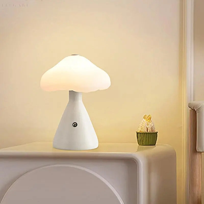 GlowShroom | Genopladelig Trådløs Bordlampe til Hjemmet!