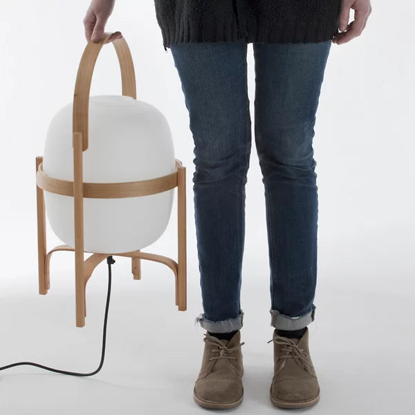 NordGlow | Elegant Trælampe med Ambient Lys!
