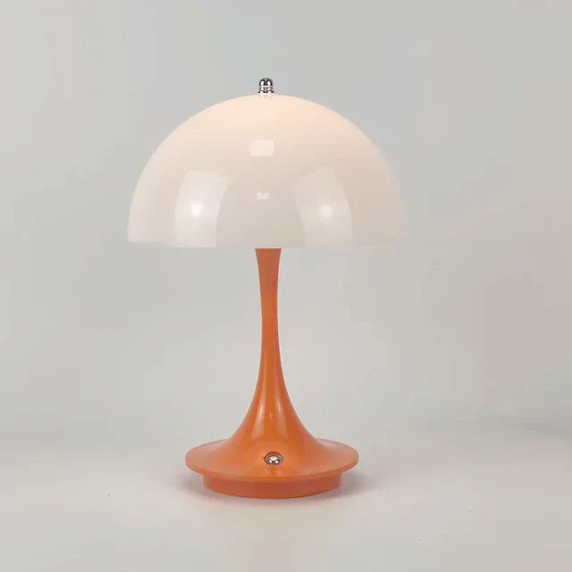NordicGlow - Moderne Trådløs Bordlampe!