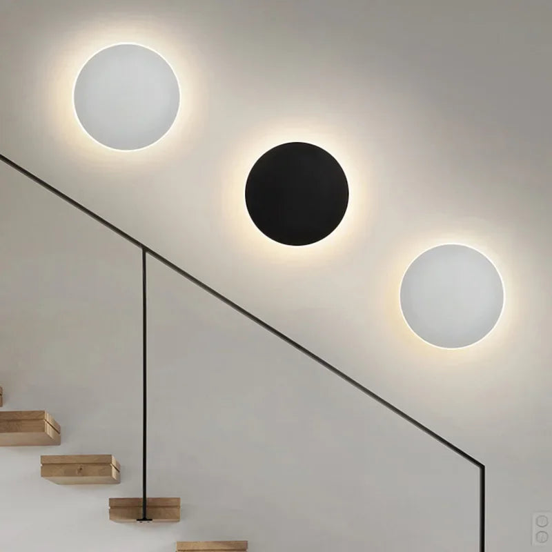 Radiya | Elegant og Moderne LED-Væglampe