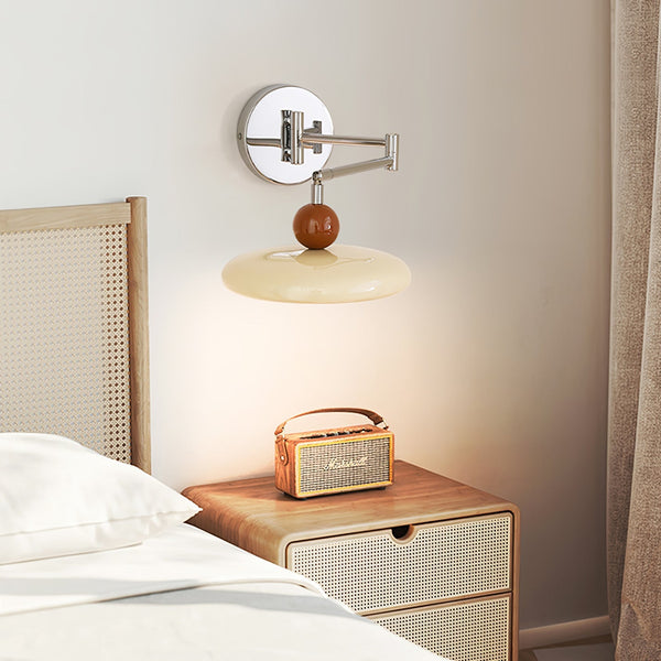 Glisora | Elegant og Justerbar Væglampe i Moderne Design