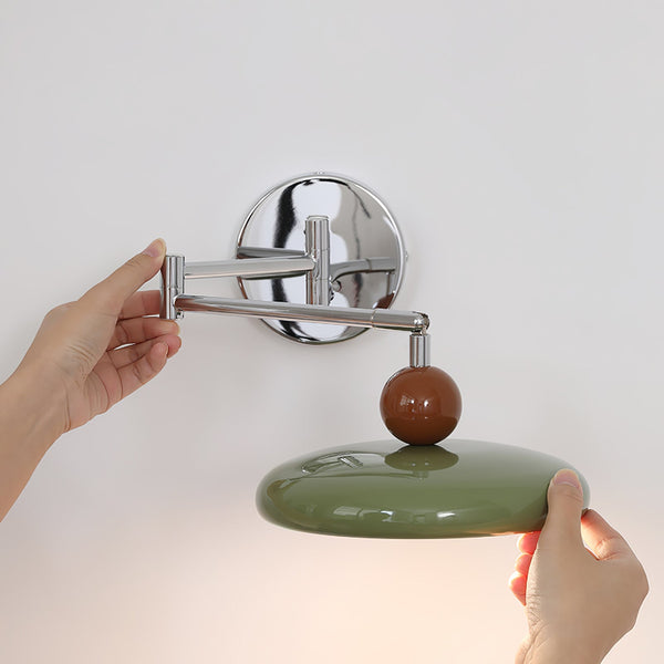 Glisora | Elegant og Justerbar Væglampe i Moderne Design