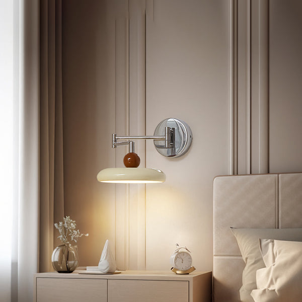 Glisora | Elegant og Justerbar Væglampe i Moderne Design