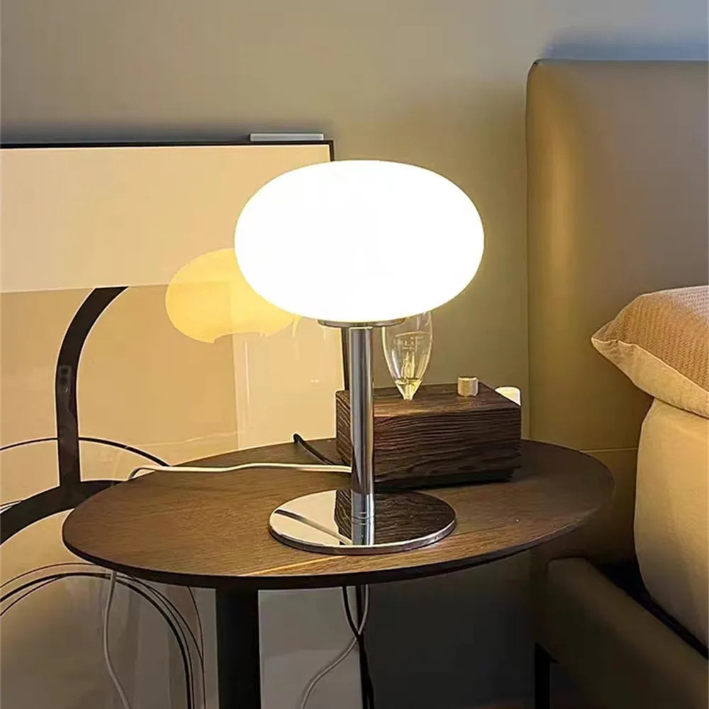 LumiOpal | Elegant Opalglas Bordlampe!