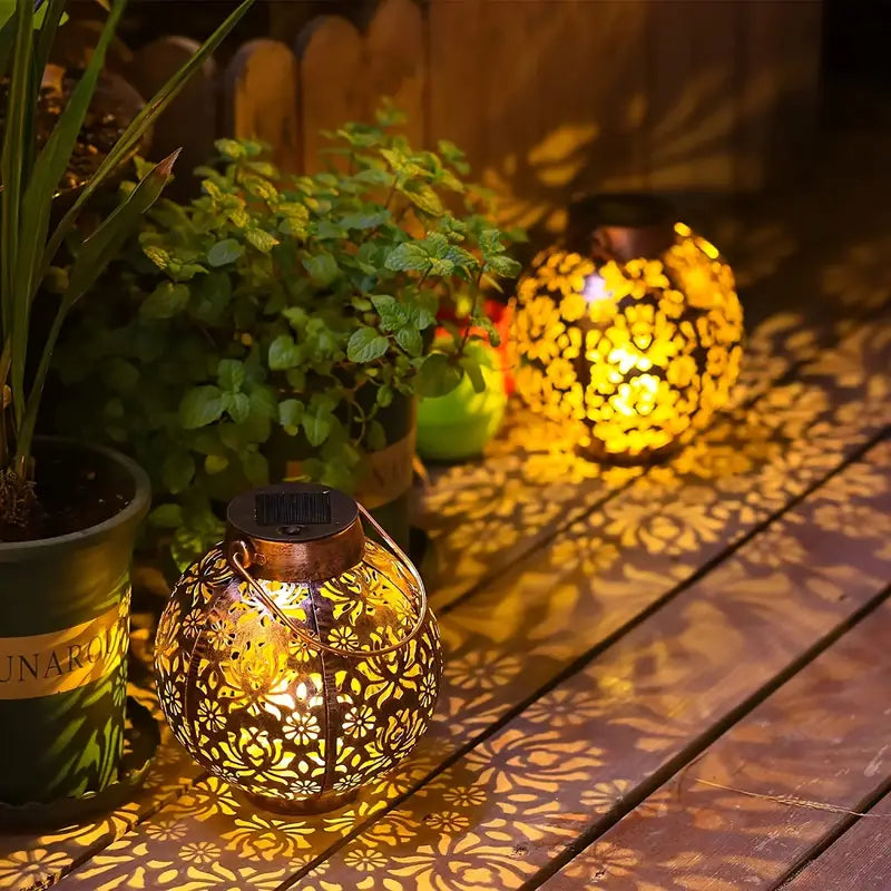 SolarGleam | Retro & Elegante Solcelledrevet Have Lanterne!