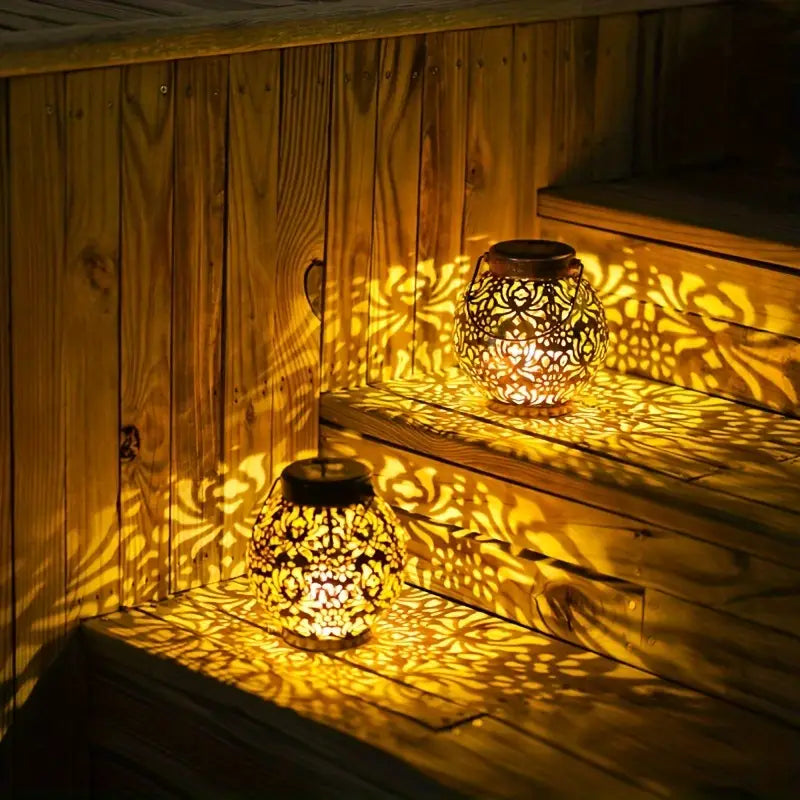 SolarGleam | Retro & Elegante Solcelledrevet Have Lanterne!
