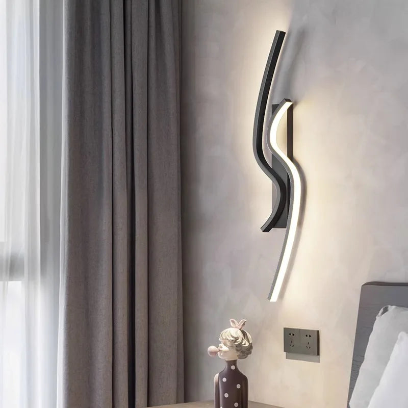GlowArt | Elegant Buet Moderne Væglampe