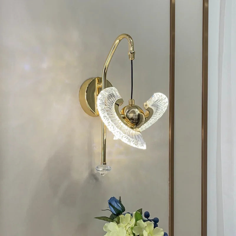 Pearluxe | Elegant Væglampe med Buet Design