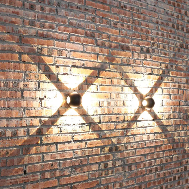 Lumivy | Elegant og Minimalistisk Væglampe