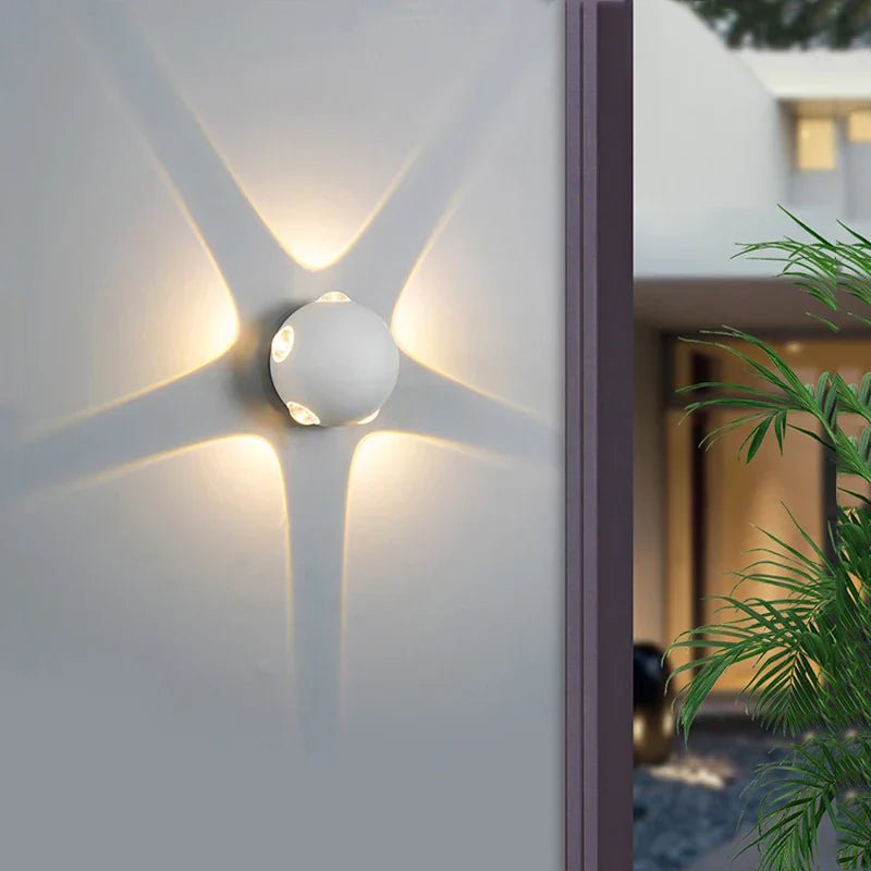 Lumivy | Elegant og Minimalistisk Væglampe