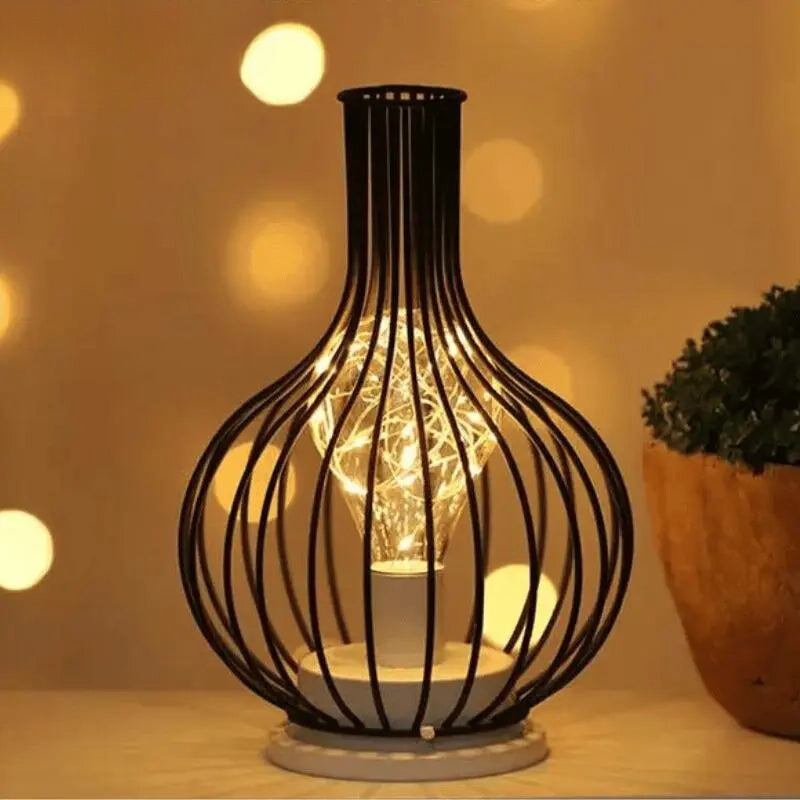 RetroGlow | Tidløst retro-stil skrivebordslampe!