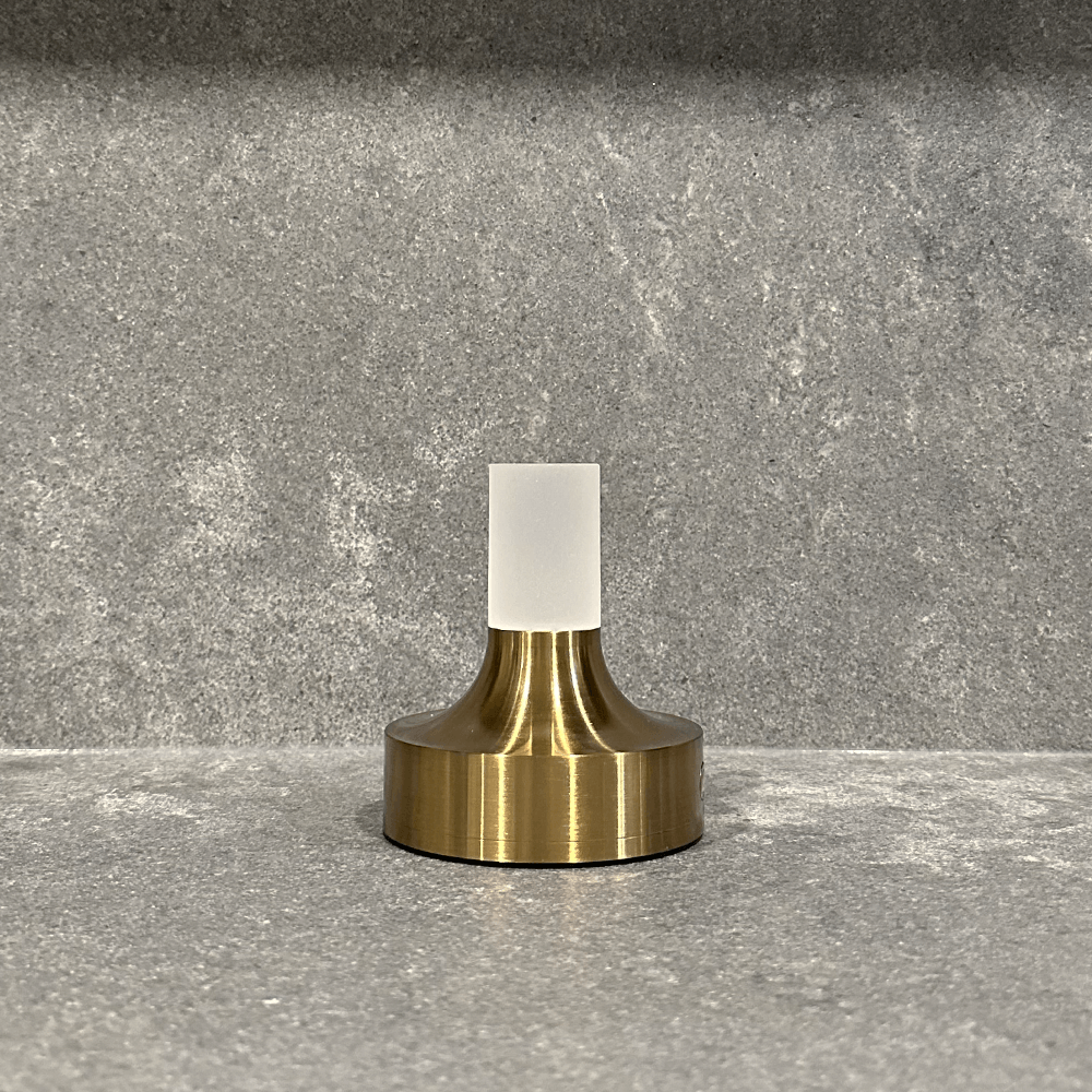 GlowForge | Elegant Messing Bordlampe