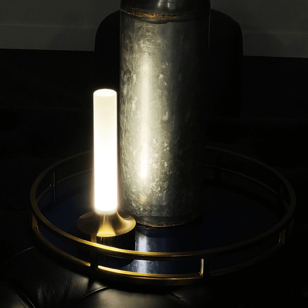GlowForge | Elegant Messing Bordlampe