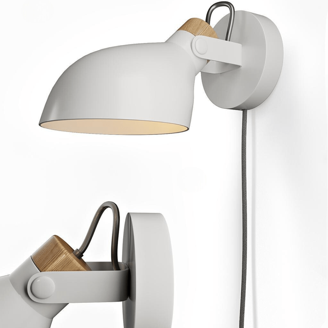 Scandlux | Elegant Væglampe med Justerbar Vinkel
