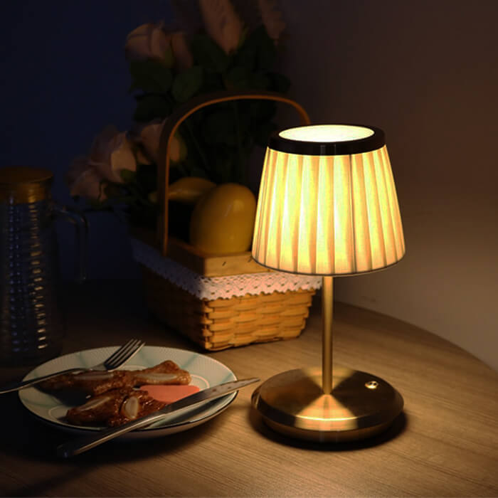 GoldLoom | Klassisk Bordlampe!
