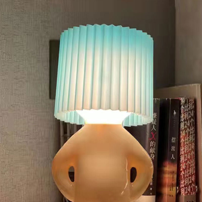 FoldaGlow – Unik Bordlampe med Foldet Lampeskærm!