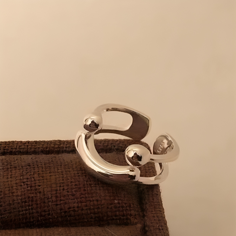 Smiluxe | Justerbar Smiley Ring - En Legende og Tilpasningsbar Smykkeoplevelse