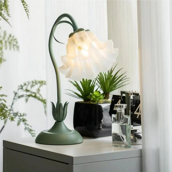 FloraGlow | Klassisk Verstelbare Vintage Tafellampe!